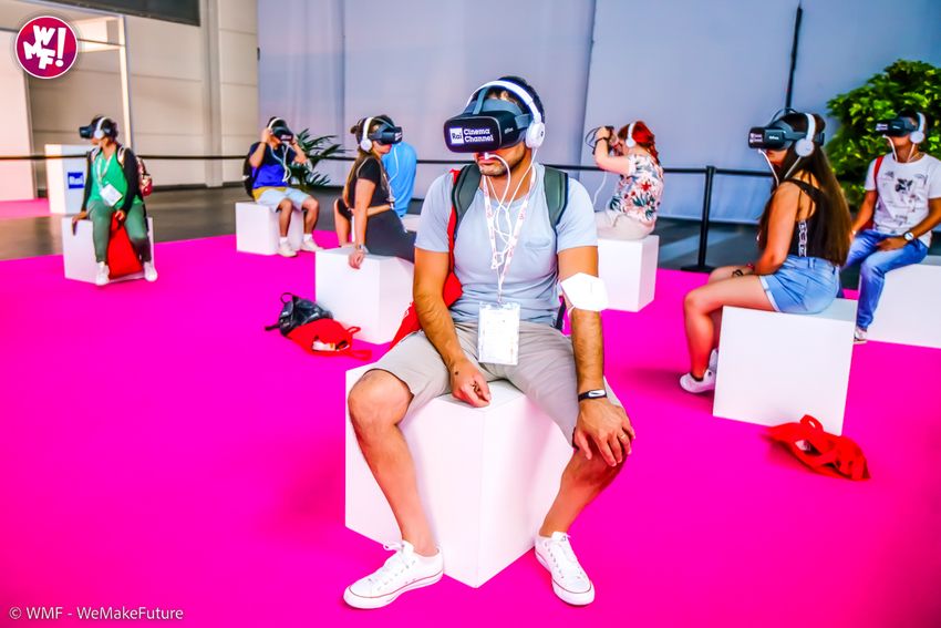 I visitatori del WMF 2022 fanno esperienza della VR promossa da Rai Cinema