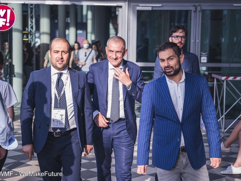 Visita all'Area Expo del Sottosegretario Andrea Costa