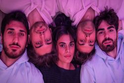 CinqueminutiPiacere, Follia